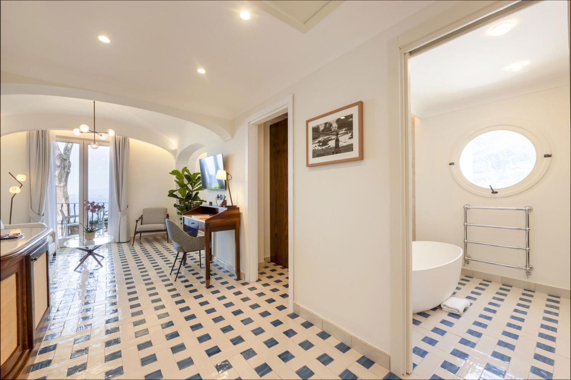 Suite Superior con Vista Mare